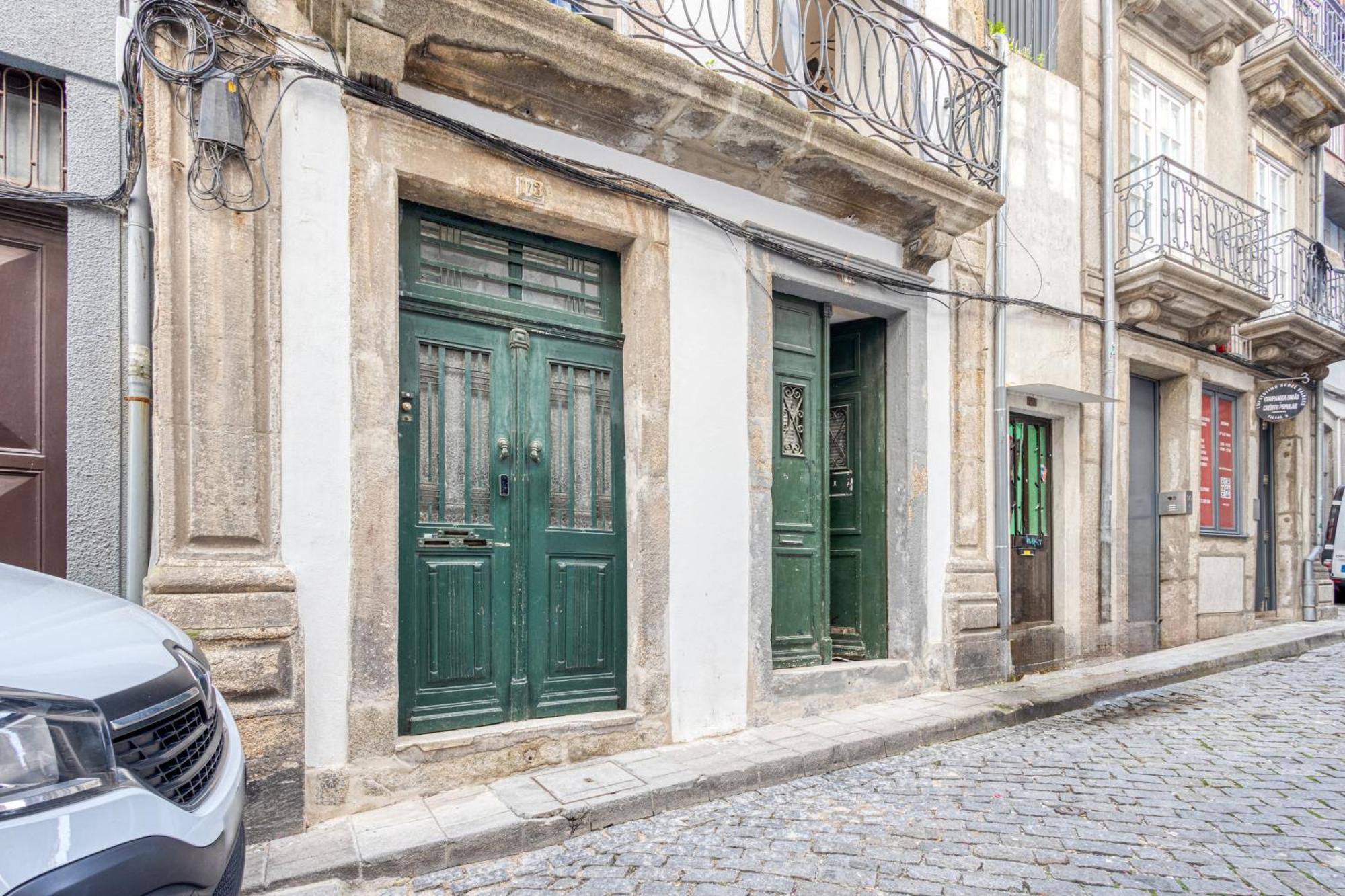 Апартаменти Oporto Guest Casa Dos Clerigos Екстер'єр фото