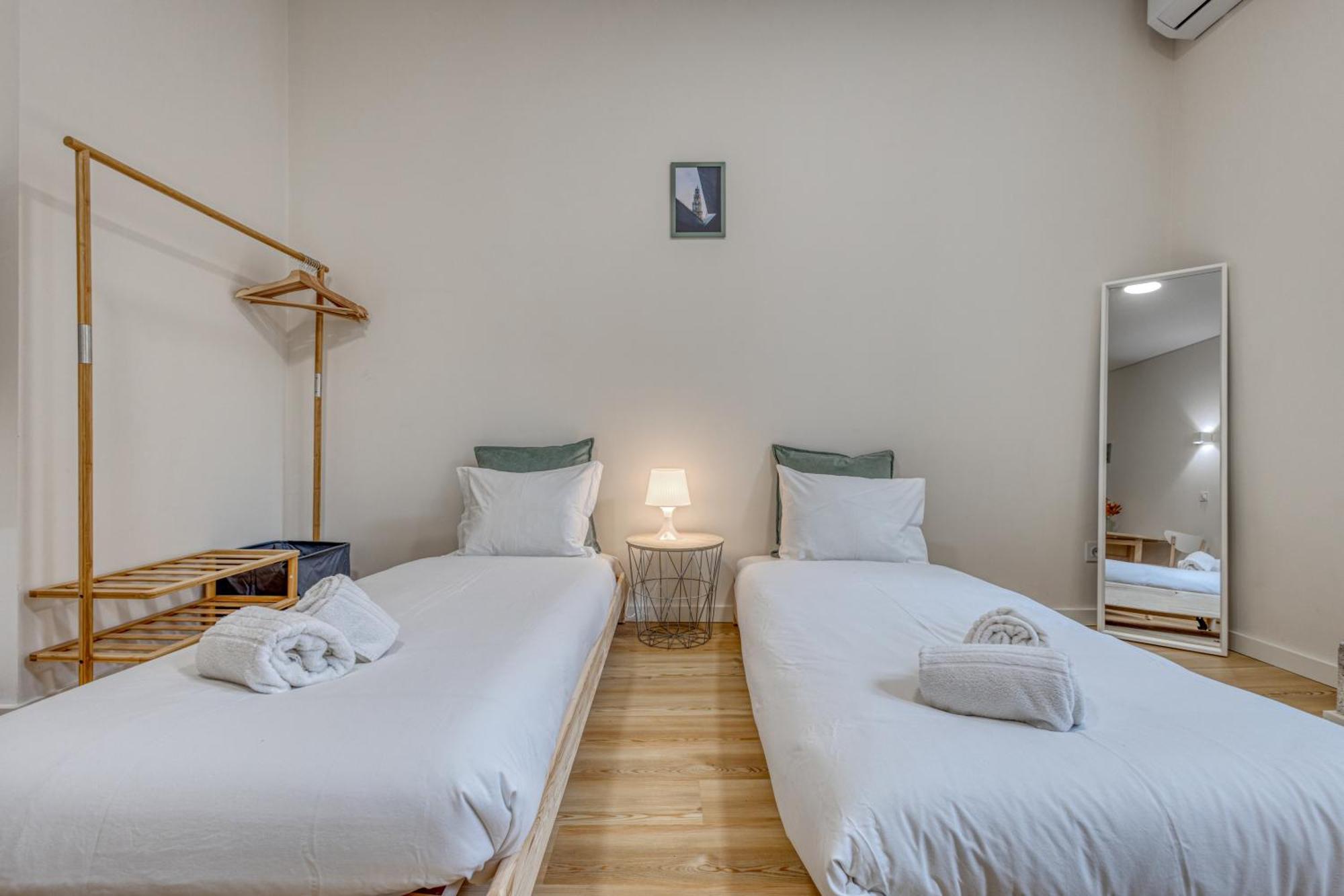 Апартаменти Oporto Guest Casa Dos Clerigos Екстер'єр фото