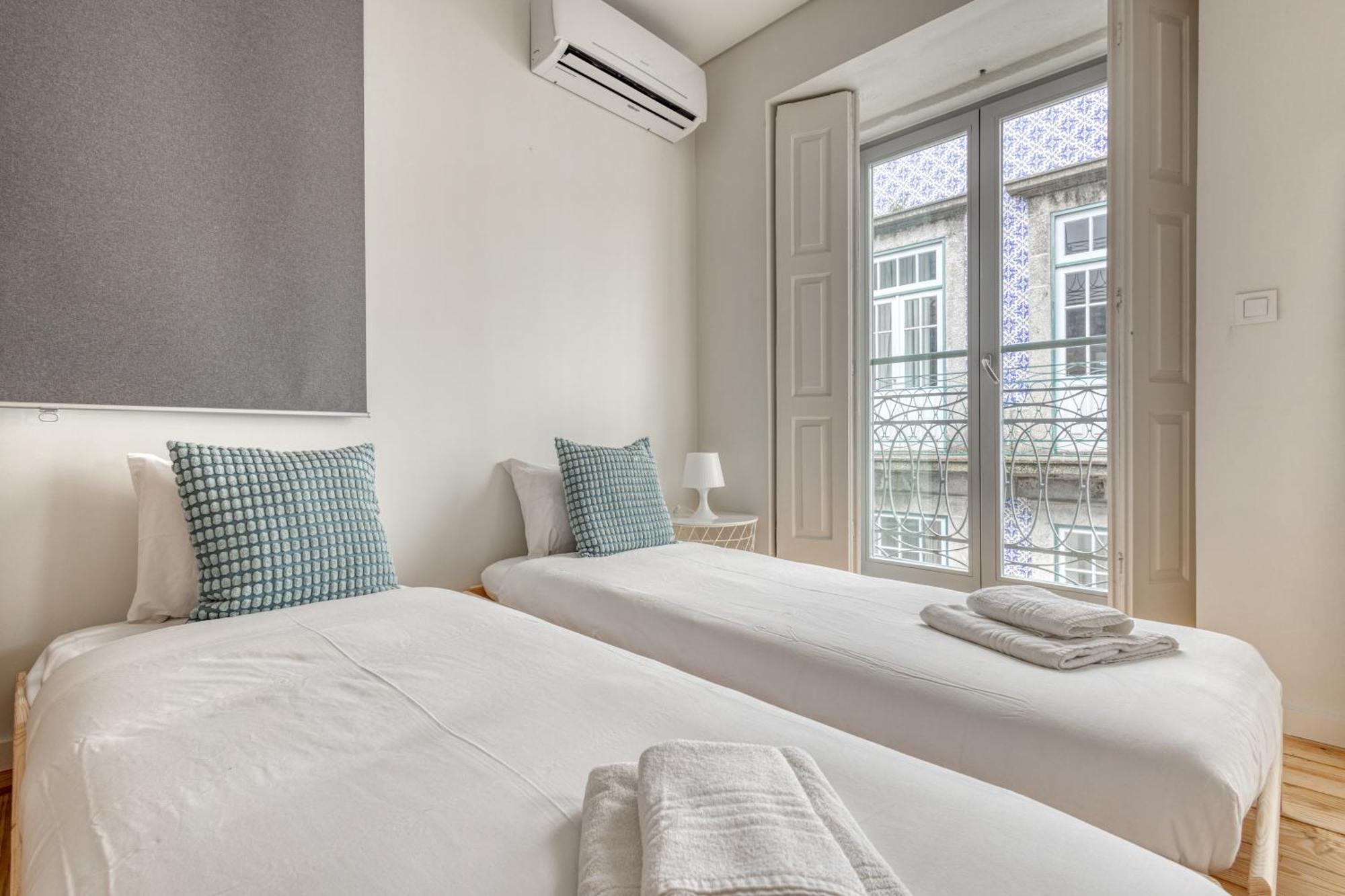 Апартаменти Oporto Guest Casa Dos Clerigos Екстер'єр фото
